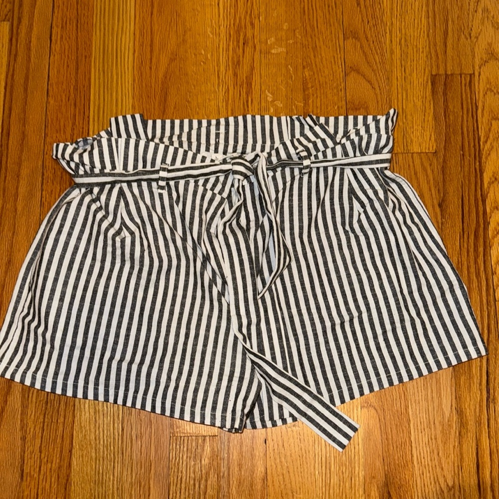 Women’s shorts - size large- Love Tree brand